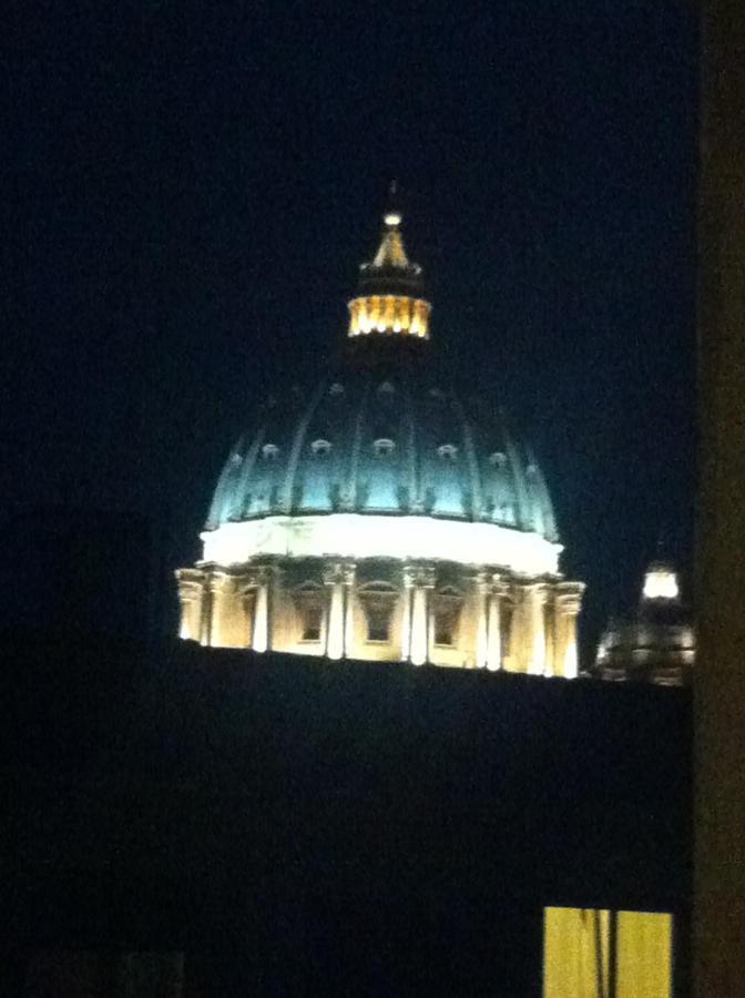 Di Fronte Alla Cupola Rome Exterior photo